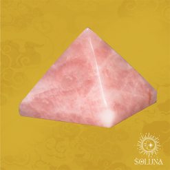 kim tự tháp thạch anh hồng